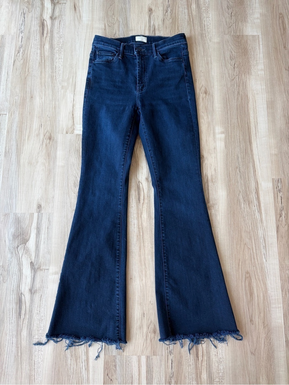 Mother Weekender Mid Rise Fray Jeans - Picture 2 of 11